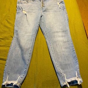 Torrid bombshell skinny, 16xs, great used condition, medium wash.